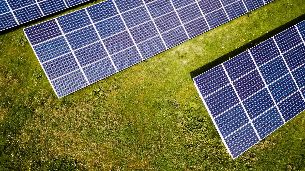 What Features to Look for in Solar Powered Pool Lighting