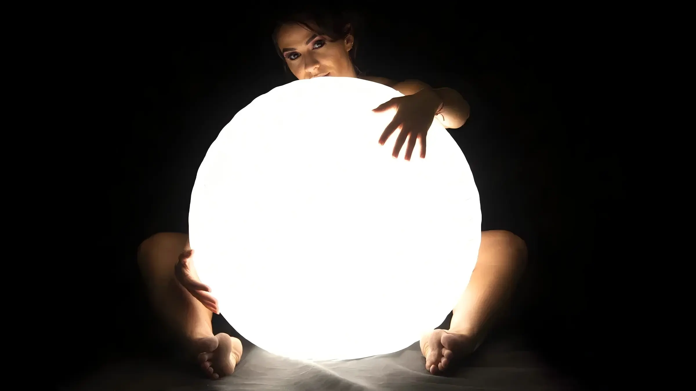 What Are the Top Ways to Use White Floating LED Lights for Evening Fun
