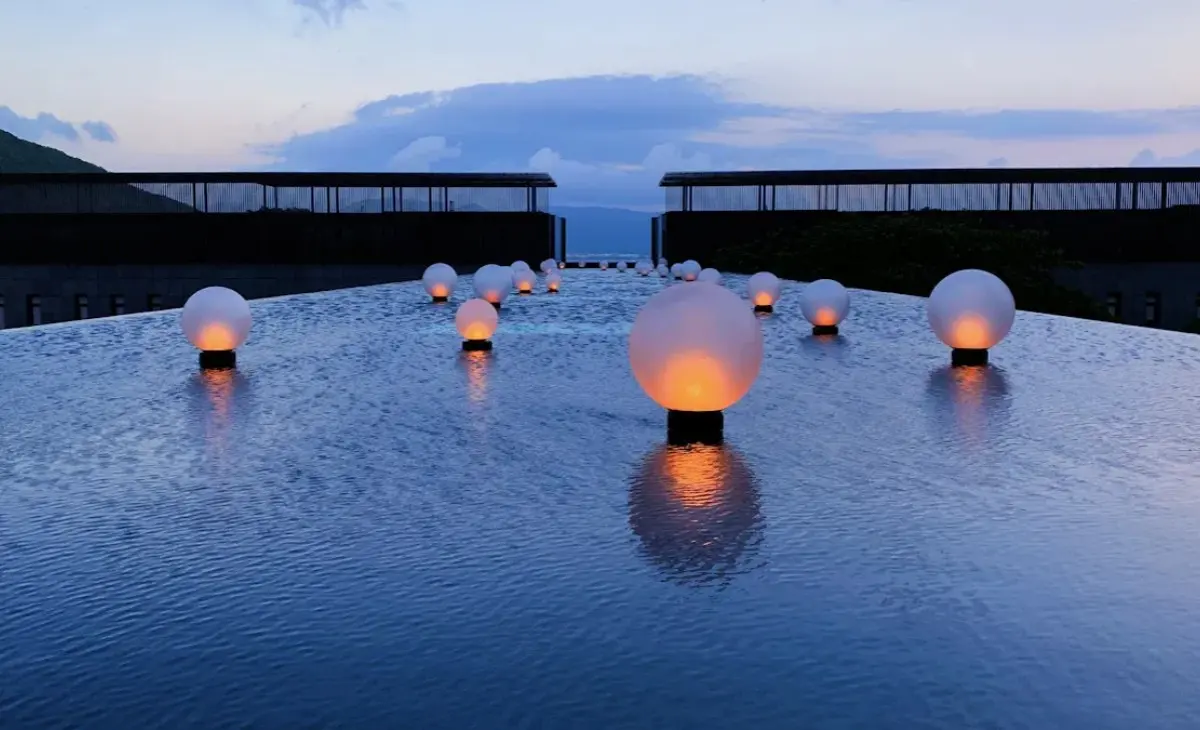 Discover the Waterproof Magic of LED Pool Balls