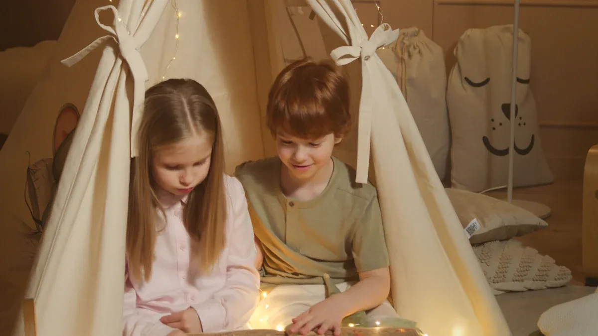 How Does a Solar Ball Lamp Light Up Bedtime Stories?